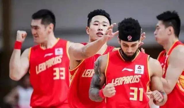 深圳男篮VS上海长宁,一场CBA的南北对决,藏着多少故事? 深圳男篮VS上海长宁,一场CBA的南北对决,藏着多少故事?