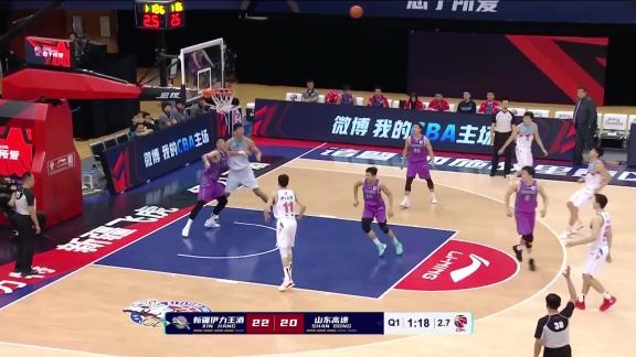 山东vs新疆1,这场CBA硬仗,看得我心都悬起来了 山东vs新疆1,这场CBA硬仗,看得我心都悬起来了