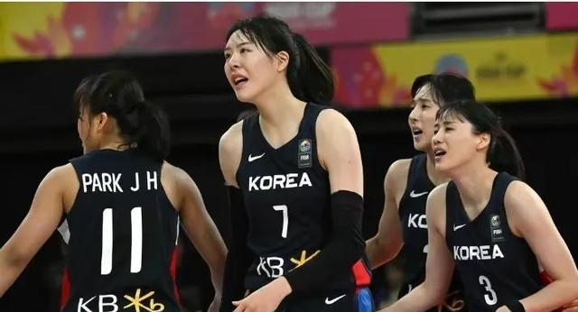 纽西兰女篮vs韩国女篮，一场亚洲与大洋洲的硬核碰撞，谁才是真正的黑马？